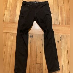 hollister men athletic skinny Jean - 32 - Distressed Black